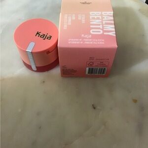 NIB Kaja Balmy Bento Lip Balm Scrub Duo in Strawberry Rose